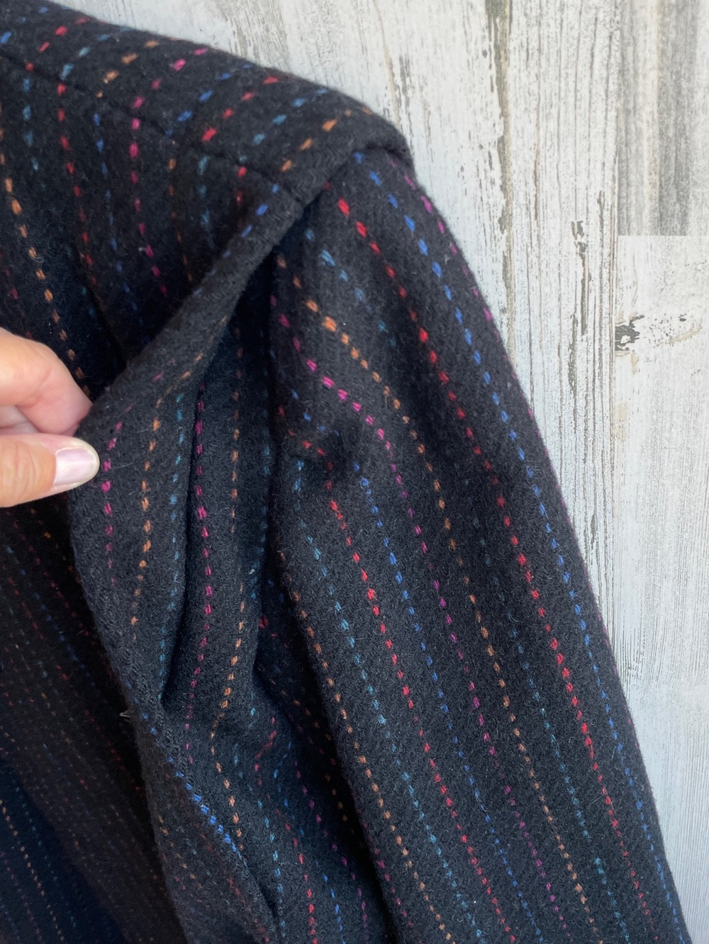 VINTAGE WOOL COAT SIZE 14 BLACK WITH MULTICOLORED THREADING MID LENGTH P… - Picture 9 of 15